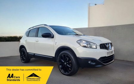 NISSAN QASHQAI 1.6 360 5 Door (117)