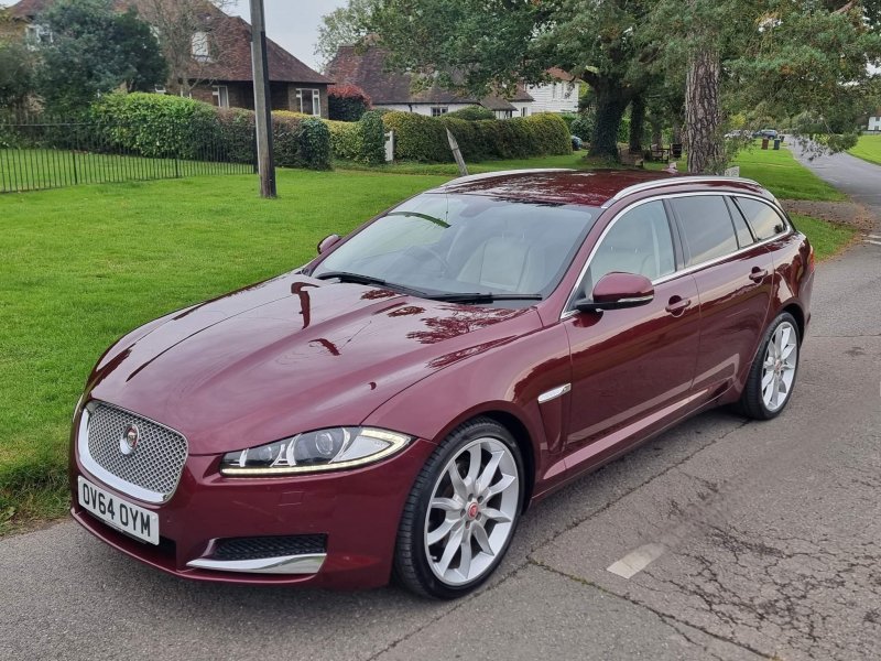 JAGUAR XF